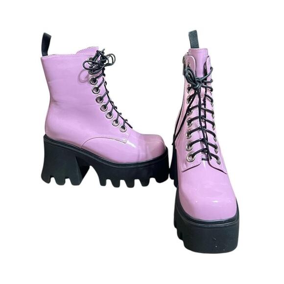 NWOB Lamoda Baby Pink Faux Patent Leather Run To You Platform Ankle Boots 5 - Picture 1 of 7